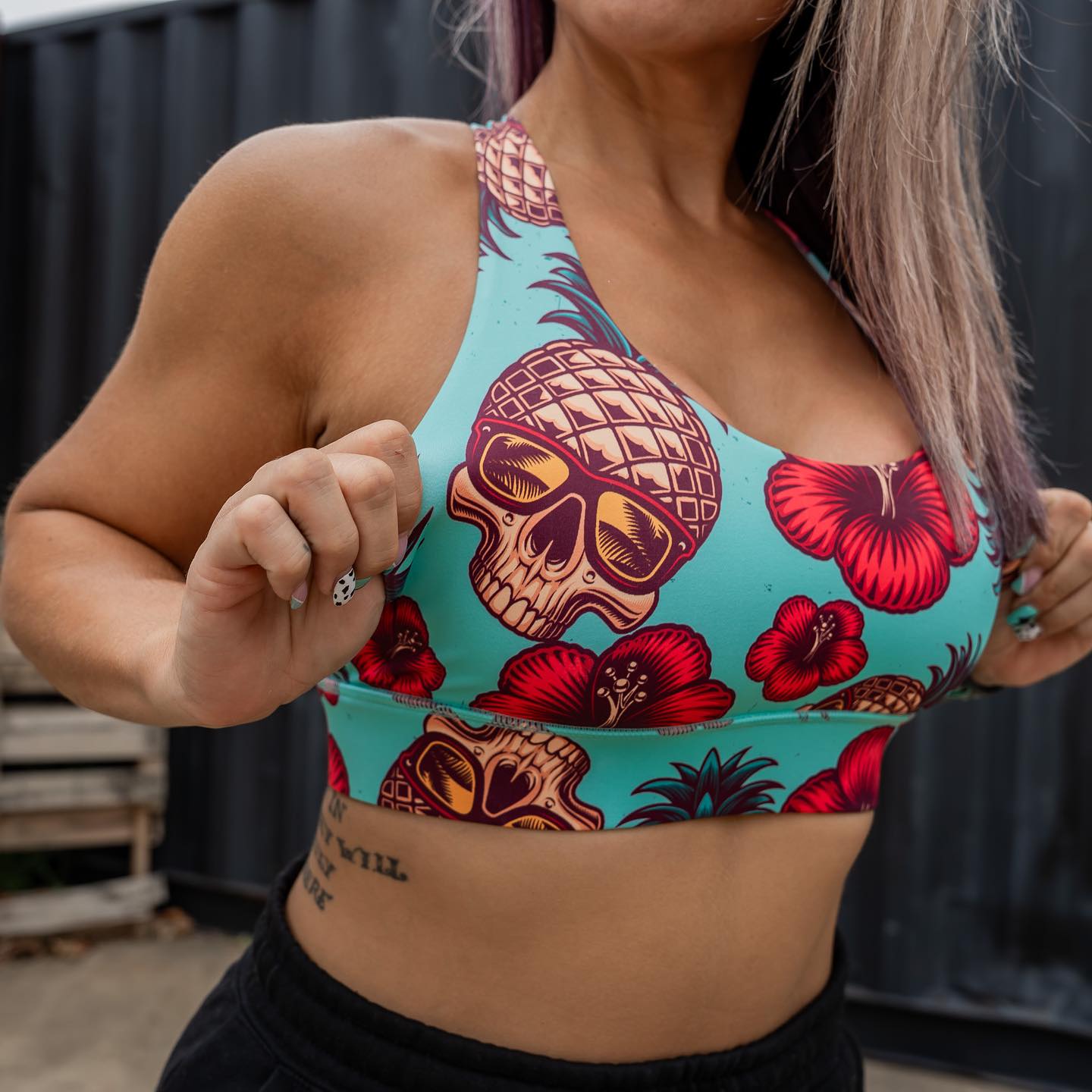 CROSS-STRAP ELITE TRAINING EDITION SPORTS BRA | TEAL PINEAPPLE EXPRESS