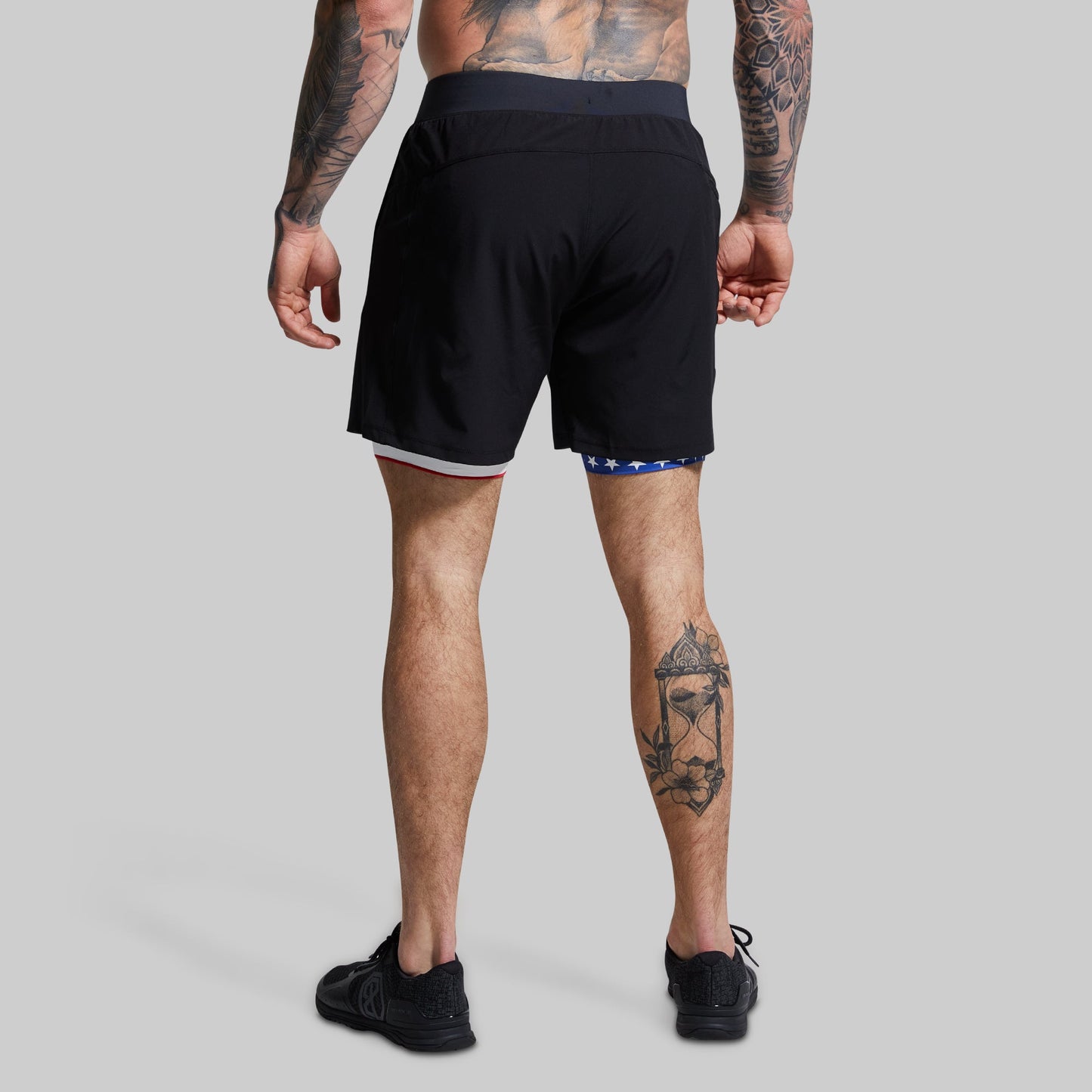 VERSATILE SHORT W/ COMPRESSION 7" BLACK LIBERTY